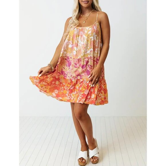 Dresses & Skirts - Tiered Cami Floral Dress
